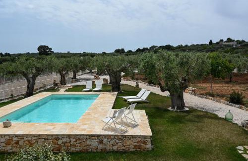 Castellana Grotte Apartment | Trulli Lisanna - Exclusive Trulli With Private Pool
