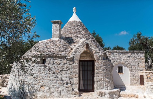 Cisternino House | Trullo in Cisternino with Infinity Pool