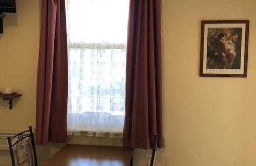 Jellicoe Hotel | Truro weighbridge motel & cafe