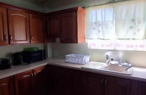 San Fernando House | A Relaxing 3-bedroom Townhouse