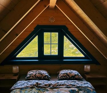 Wapienne House | Tu W Dolinie