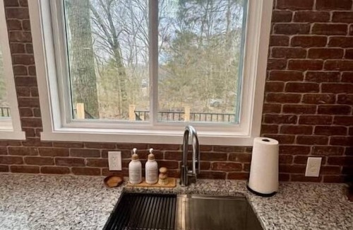 Chaplin House | Tucked Away Treehouse- on the KY Bourbon Trail