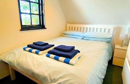 Hayle House | Tudor Cottage Hayle - a Family & Dog Favourite