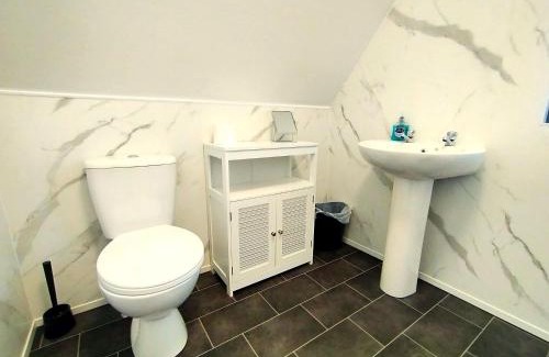 Hayle House | Tudor Cottage Hayle - a Family & Dog Favourite