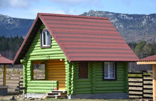 Tyulyuk House | Турбаза Большая медведица