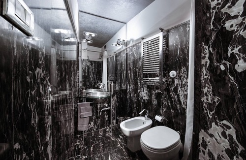 Historic Centre Bed & Breakfast | Turin Art Experience B&B