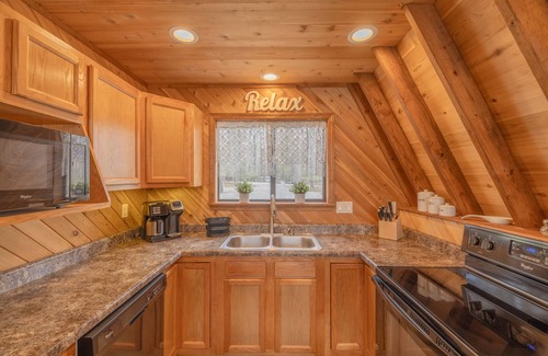 Wright City Ski Chalet | Turrach Ridge Escape by Innsbrook Vacations!