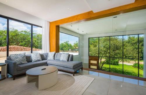 Tamarindo Villa | Turtle Luxury Villa, Daily Breakfast Included!