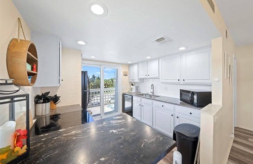 Melbourne Beach Apartment | Turtle's Eggs Beach Front Unit# 02