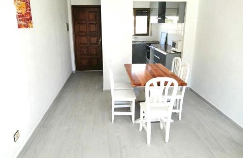Peniscola Apartment | Turyva Tarongers 3 - Modern 2 Bed Holiday Apartment for Families & Couples