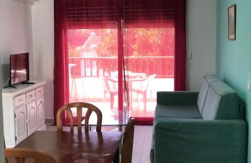 Peniscola Apartment | Turyva Tarongers 3 - Modern 2 Bed Holiday Apartment for Families & Couples