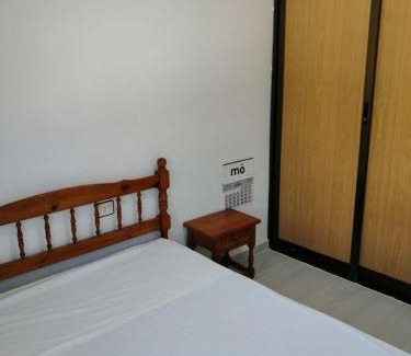 Peniscola Apartment | Turyva Tarongers 3 - Modern 2 Bed Holiday Apartment for Families & Couples
