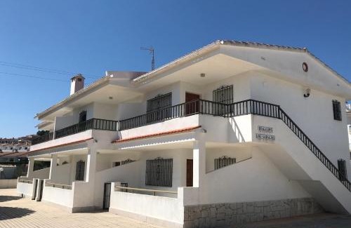 Peniscola Apartment | Turyva Tarongers 5 - Modern 1-Bed Apartment & 5 Min to Peníscola Beach