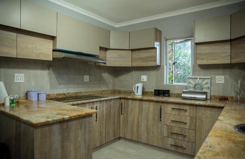 Umhlanga Villa | Tuscan Villa