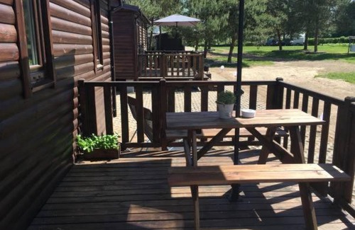 Trzebiatow Ski Chalet | Tutystyka Wiejska ZIOŁOWE DOMKI