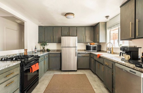 Twentynine Palms House | Twilight Palms Retreat: heated pool, hot tub, outdoor movie, wellness space