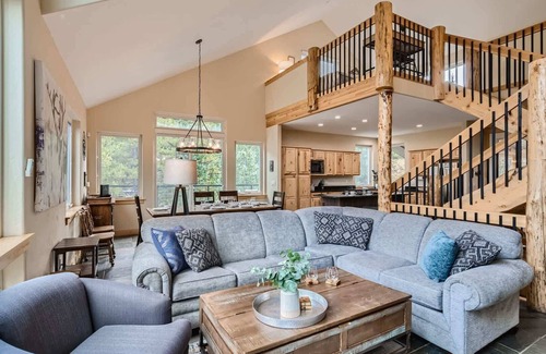 Breckenridge Ski Chalet | Twin Creek Lodge Summ