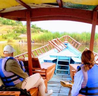 Ruhondo Boat Rental | Twin Lakes Rwanda Boat Tours