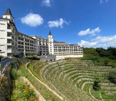 Laurel Apartment | Twin Lakes Vineyard Residences Tagaytay Shiraz Building