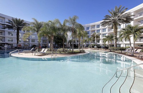 Celebration Apartment | Two-Bedroom Apartment near Disney