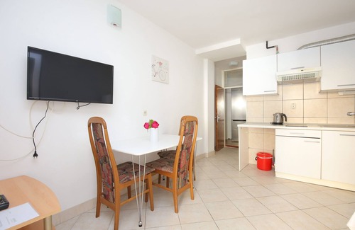 Baska Voda Apartment | Two bedroom apartment with terrace Baška Voda, Makarska (A-2756-a)
