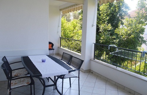 Ratac Apartment | Two bedroom apartment with balcony Makarska (A-11361-a)