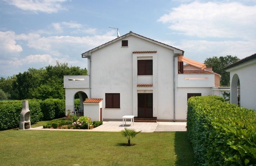 Vantacici Apartment | Two bedroom apartment with terrace and sea view Vantačići, Krk (A-5566-a)