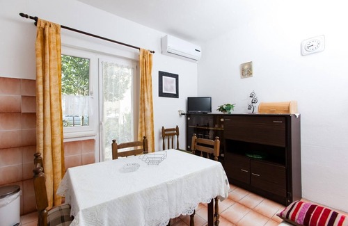 Stobrec Apartment | Two Bedroom Apartment A1 Mali