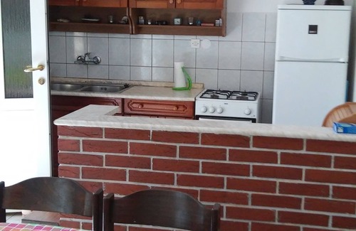 Gdinj Apartment | Two bedroom apartment near beach Cove Skozanje, Hvar (A-14899-a)