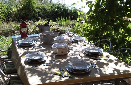 Gdinj Apartment | Two bedroom apartment near beach Cove Skozanje, Hvar (A-14899-a)