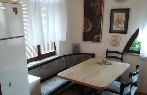 Kornic Apartment | Two bedroom apartment with terrace and sea view Kornić, Krk (A-416-a)