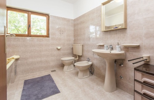 Marceljani Apartment | Two bedroom apartment with terrace Vinež, Labin (A-15870-a)