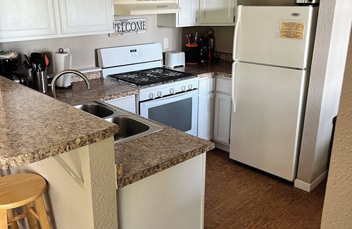 Eagle River Cabin | Two bedroom cabin on beautiful Catfish Lake of the Eagle River Chain of Lakes