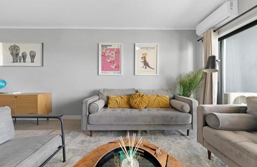 Century City Apartment | Two Bedroom Luxury Apartment, Century City - BackUp Power