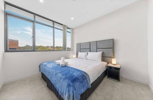 Lane Cove Apartment | Two Bedroom Private Apartment In Lane Cove with Parking