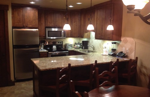 Breckenridge Villa | Two bedroom unit now only available on one night - Friday Jan 5 for 550.