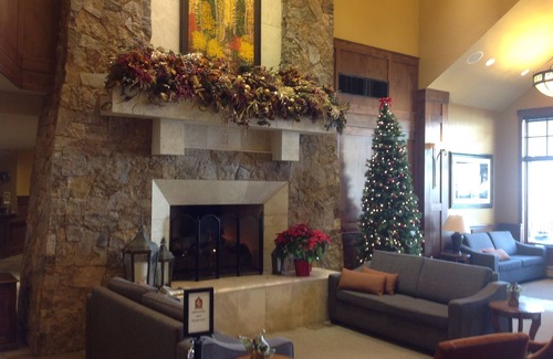 Breckenridge Villa | Two bedroom unit now only available on one night - Friday Jan 5 for 550.