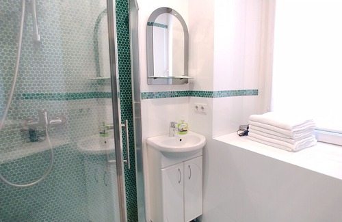 Besarabka Apartment | Two bedrooms. Lux. 54 Khreshchatyk. Bessarabska square in Kyiv