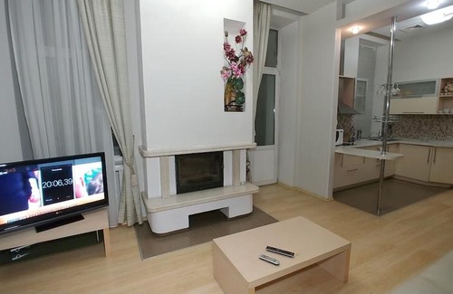 Lypky Apartment | Two Bedrooms Lux 6 Zankovetskoi Str Near Kreschatyk