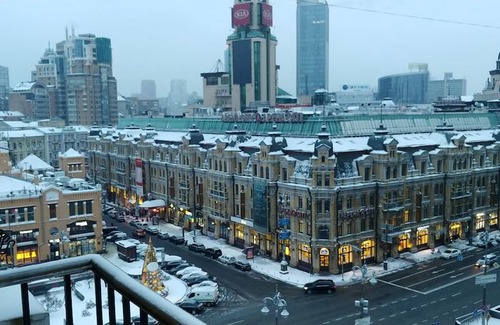 Besarabka Apartment | Two Bedrooms Luxury 54 Khreshchatyk Arena City