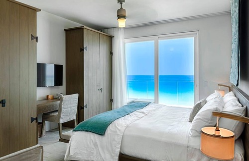 The Valley Villa | TWO ELEGANT AND CHIC VILLAS ON MEADS BAY