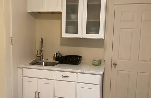 New Britain Apartment | Two Families, up and Down Stairs, the 2nd Floor is the Vrbos Apartment