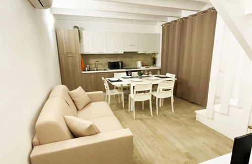 Trinita d'Agultu e Vignola Apartment | Two-story three-room apartment within walking distance of the sea, in a serviced area, with two balconies