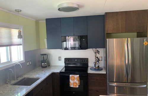 Spenard House | Two king bedrooms, fenced yard, dogs welcome!