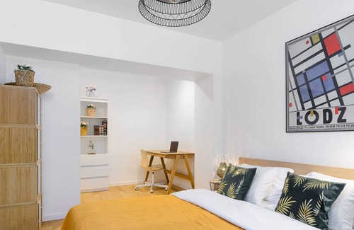 Lodz Apartment | Two-level Apartment on Zdrowie FV