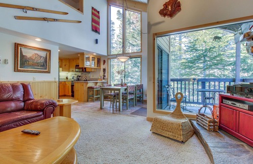 Mammoth Lakes Condo | Two-level, forest-view condo with deck - steps from the Village & Ski Back Trail