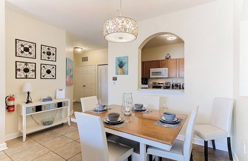 Crestwynd Bay Condo | Two Miles To Disney With Pool Water Park and Water slide