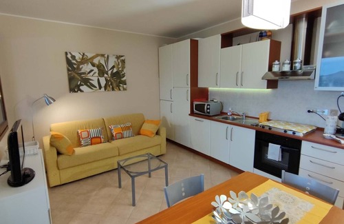 Gaino Apartment | Two-room apartment with fantastic views of Gaino on Lake Garda