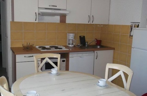 Orcieres-Merlette Apartment | Two rooms 6 pers in the resort center in Orcières Merlette - Southern Alps