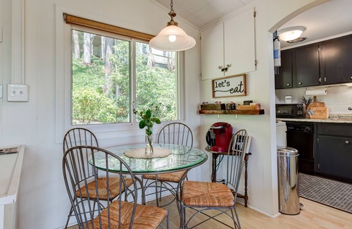 Asheville Ski Chalet | Two Separate Downtown Asheville Chalets - Zurich Mountain Chalets #9A & #9B